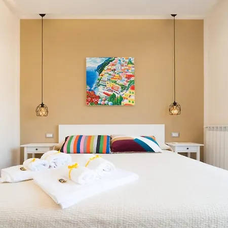 Bed & Breakfast Attico Oltremare Napoli